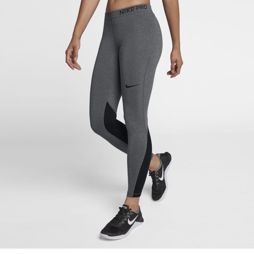 Nike pro legging size S